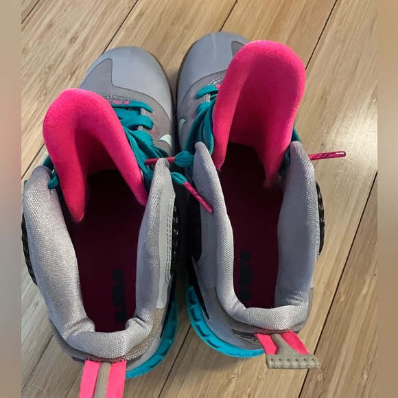 Nike LeBron 9 PS Elite South Beach - Picture 2 of 6